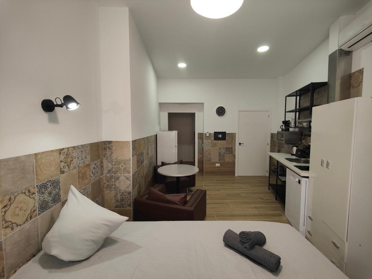 קלפה Рueвlo Мar, Hotel-Apartamento מראה חיצוני תמונה