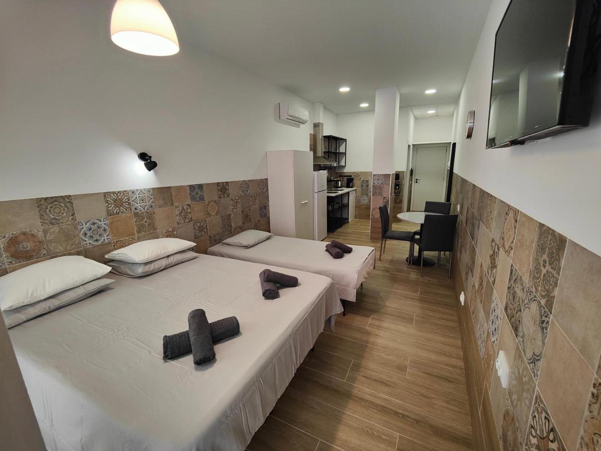 קלפה Рueвlo Мar, Hotel-Apartamento מראה חיצוני תמונה